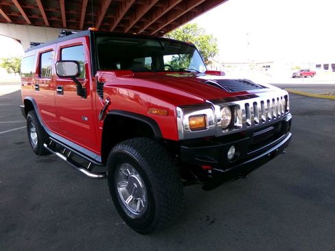 Used 2004 HUMMER H2 AWD/4WD image 4