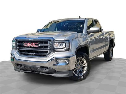 Used 2017 GMC Sierra 1500 SLE w/ SLE Value Package