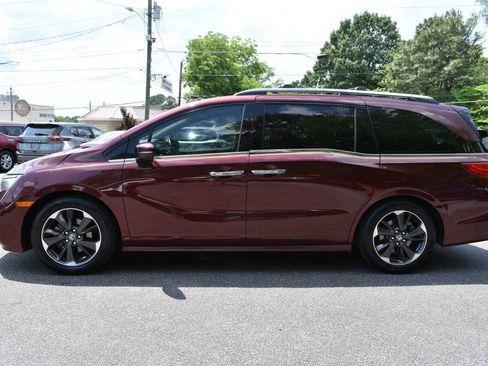 Used 2021 Honda Odyssey Elite image 4