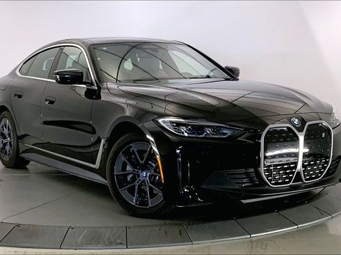 Certified 2023 BMW i4 eDrive35 RWD image 31