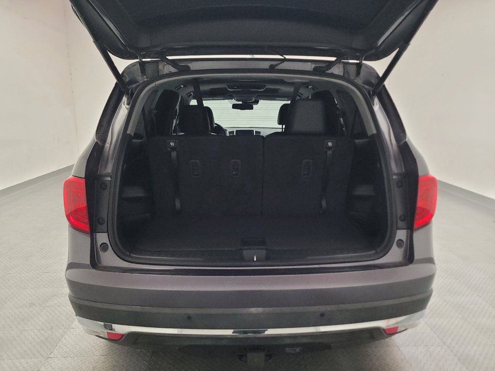 Used 2017 Honda Pilot Touring image 29