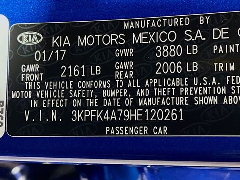 Used 2017 Kia Forte LX FWD image 27
