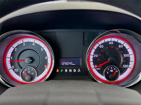 Used 2015 Dodge Grand Caravan SXT image 17