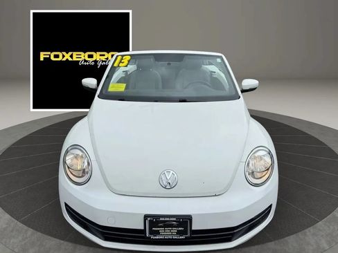 Used 2013 Volkswagen Beetle 2.5 FWD image 11