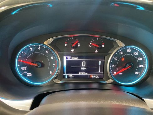 Used 2018 Chevrolet Traverse LT FWD image 38
