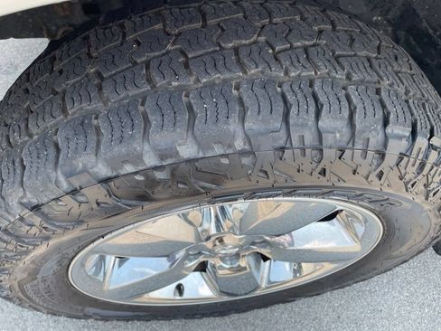 Used 2018 RAM 1500 Big Horn AWD/4WD image 26