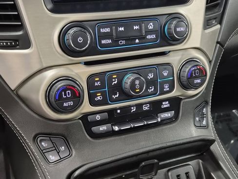 Used 2019 GMC Yukon Denali w/ Denali Ultimate Package image 33