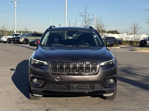 Certified 2021 Jeep Cherokee Latitude Plus image 3