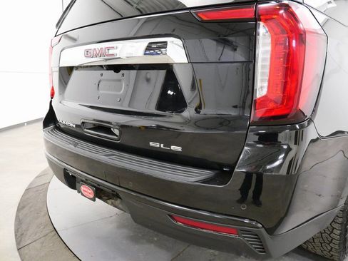 Used 2021 GMC Yukon SLE image 9