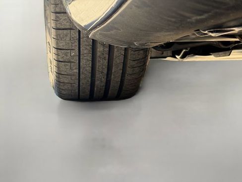 Used 2024 Tesla Model 3 Performance AWD/4WD image 40