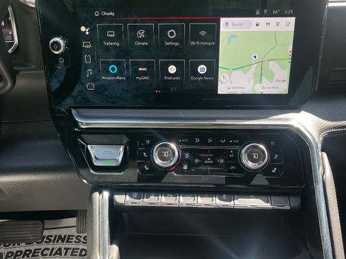 Used 2024 GMC Sierra 2500 Denali w/ Denali Reserve Package AWD/4WD image 22