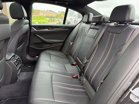 Used 2019 BMW 540i w/ Premium Package RWD image 24