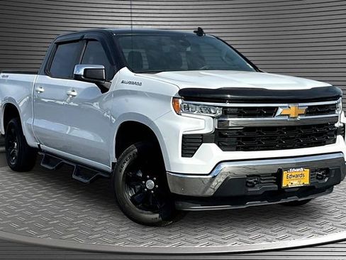 Used 2024 Chevrolet Silverado 1500 LT AWD/4WD image 3