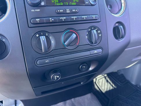 Used 2007 Ford F150 XLT image 24