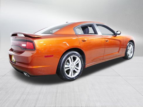 Used 2013 Dodge Charger SXT image 7