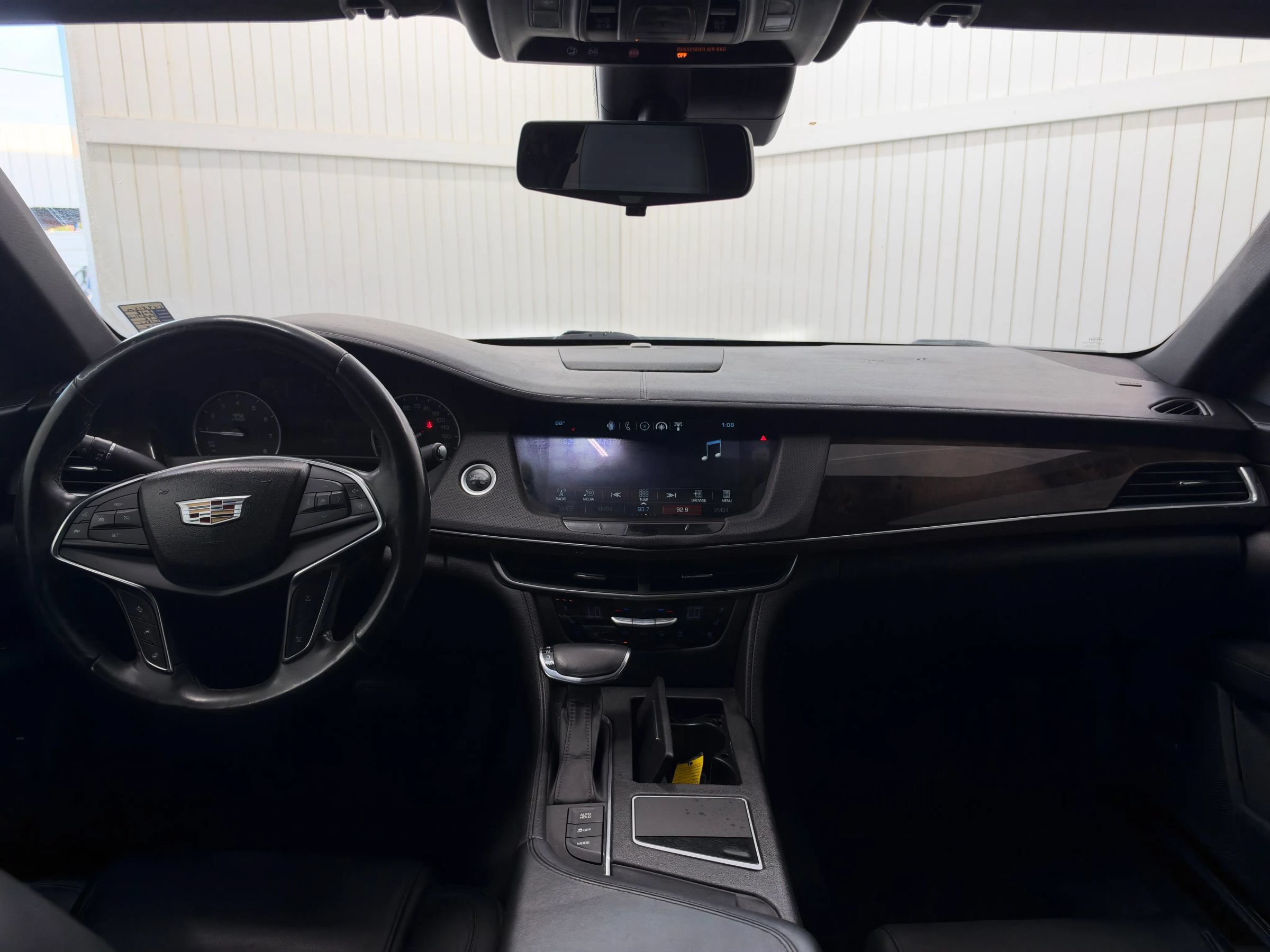 Used 2018 Cadillac CT6 Luxury AWD/4WD image 17