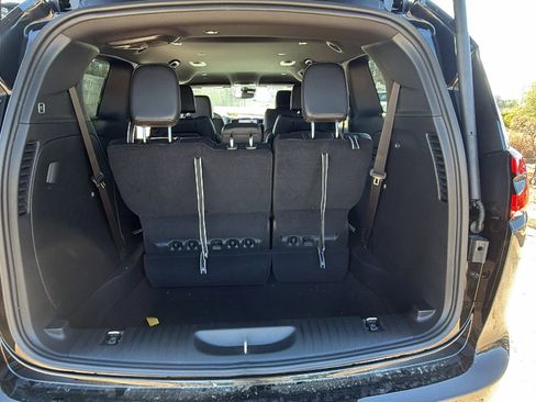 New 2026 Chrysler Pacifica Select image 13