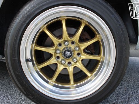 Used 1994 Chrysler LeBaron GTC image 36
