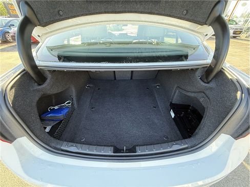 Used 2017 BMW 330i Sedan image 46