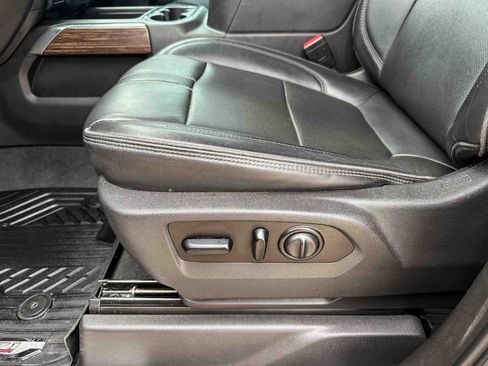 Used 2021 Chevrolet Silverado 1500 High Country w/ Safety Package II image 15