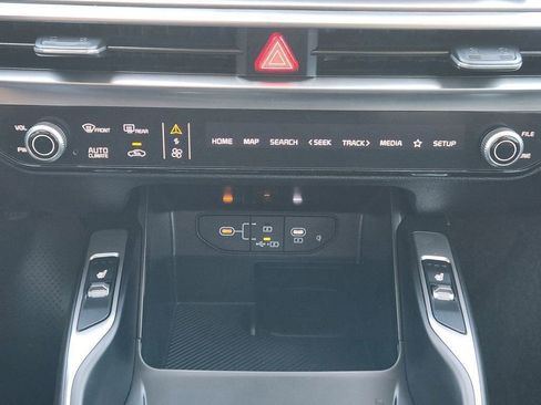 New 2026 Kia Sorento S AWD/4WD image 14