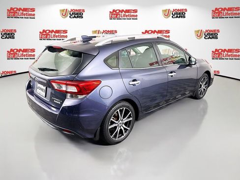 Used 2017 Subaru Impreza 2.0i Limited image 15