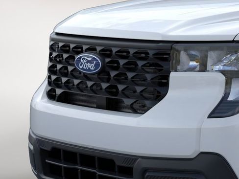 New 2026 Ford Maverick XL image 18