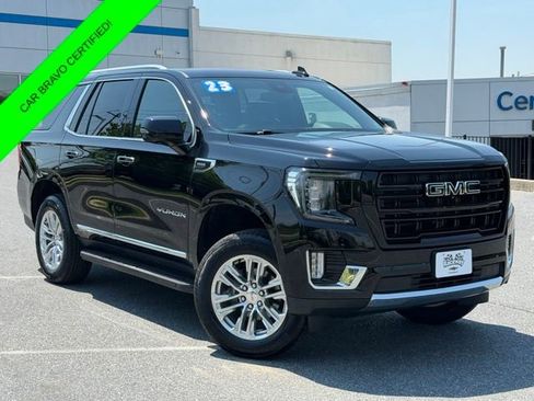 Certified 2023 GMC Yukon SLT w/ SLT Premium Package AWD/4WD image 1