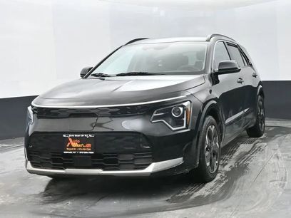 Used 2023 Kia Niro Wind w/ Wind Preserve Package
