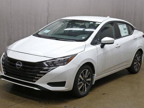 New 2025 Nissan Versa SV w/ Trunk Package image 16