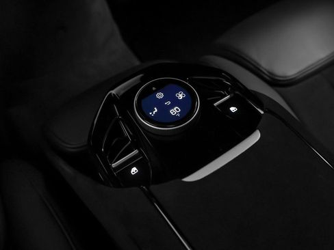 Certified 2023 Ferrari Purosangue AWD/4WD image 82