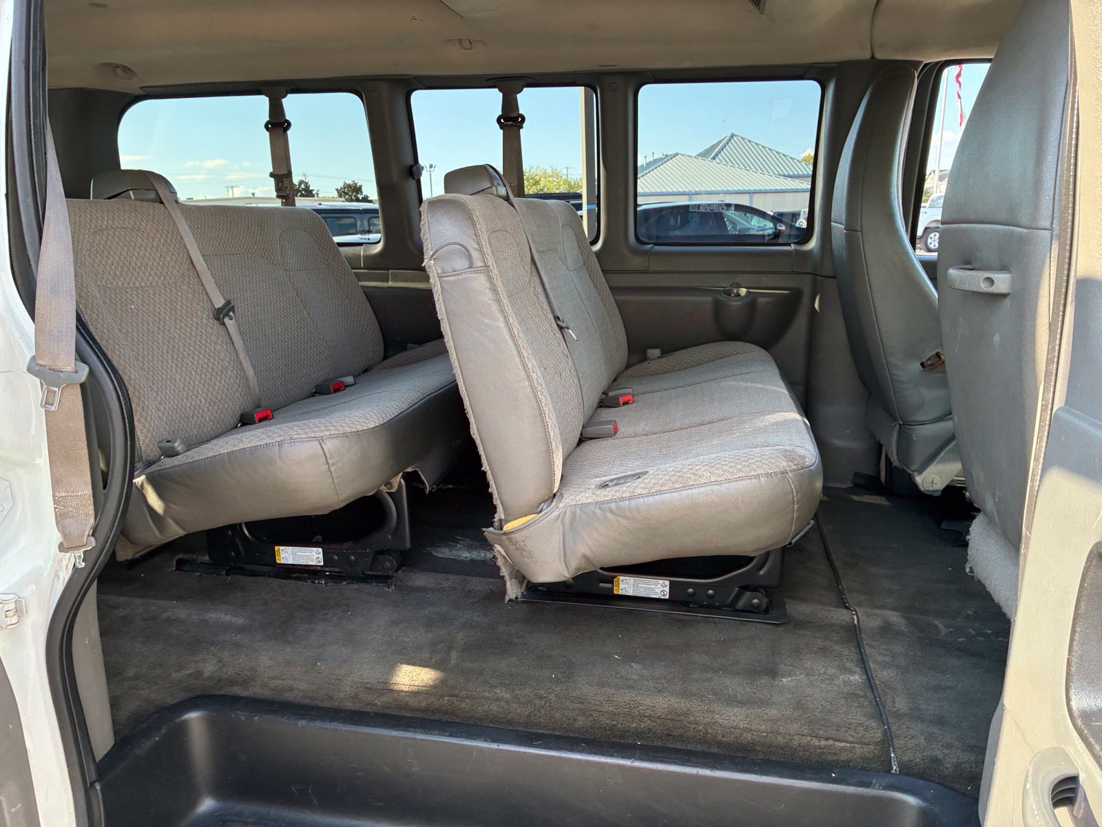 Used 2014 Chevrolet Express 3500 LT w/ LT Preferred Equipment Group RWD image 19