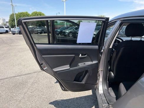 Used 2011 Kia Sportage LX FWD image 20