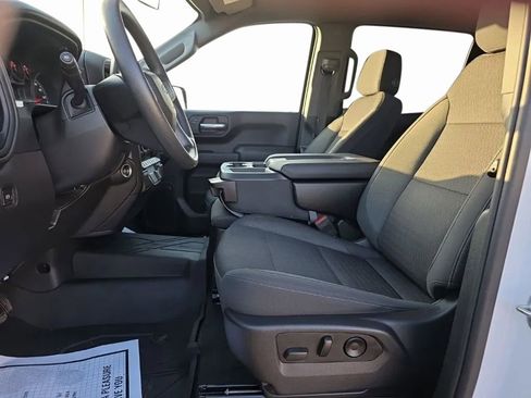 Used 2023 Chevrolet Silverado 1500 Custom Trail Boss w/ LPO, Dark Essentials Package AWD/4WD image 18