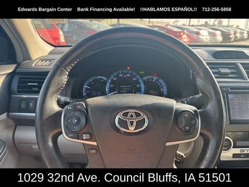 Used 2013 Toyota Camry XLE w/ Leather Pkg image 18