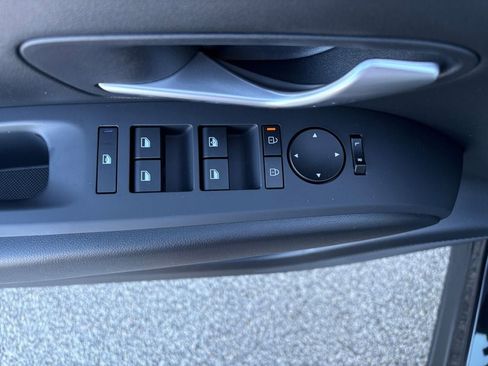 New 2026 Hyundai Santa Cruz SE image 13