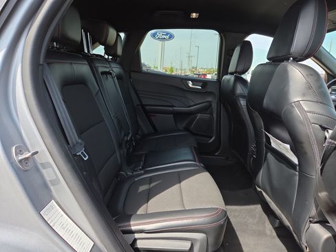 Certified 2024 Ford Escape ST-Line AWD/4WD image 14