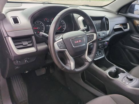 Used 2018 GMC Terrain SLE w/ Driver Convenience Package FWD image 10