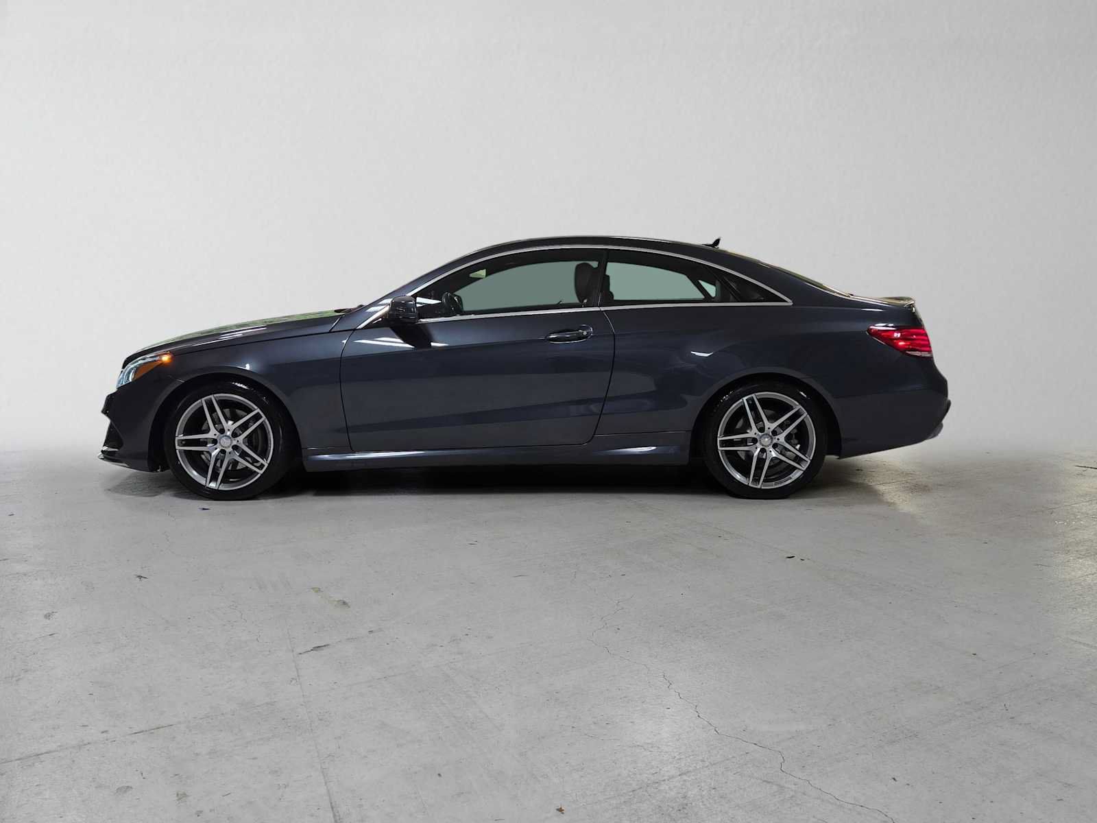 Used 2016 Mercedes-Benz E 400 Coupe image 6