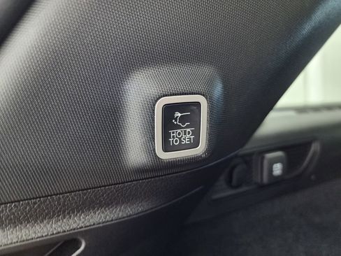 Used 2022 Jeep Grand Cherokee Summit image 36