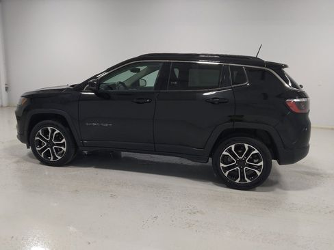 Used 2022 Jeep Compass Limited AWD/4WD image 3