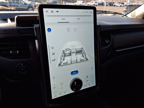 Used 2023 Ford Expedition Max Platinum image 18