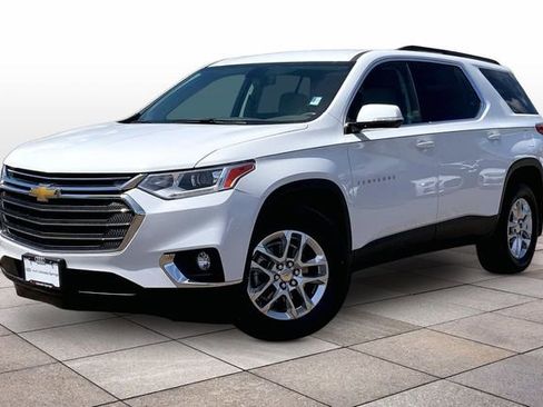 Used 2020 Chevrolet Traverse LT AWD/4WD image 1