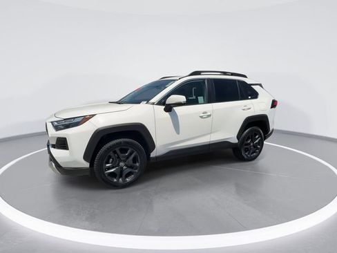 Used 2024 Toyota RAV4 Adventure AWD/4WD image 4