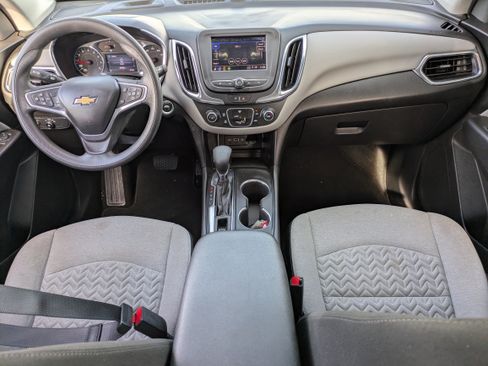 Used 2023 Chevrolet Equinox LS w/ LS Convenience Package image 15