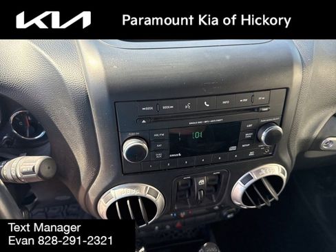 Used 2015 Jeep Wrangler Unlimited Sport AWD/4WD image 20