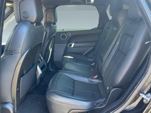Used 2019 Land Rover Range Rover Sport HSE AWD/4WD image 9