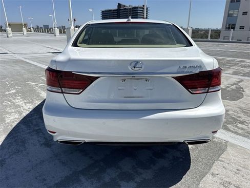 Used 2014 Lexus LS 460 L image 24