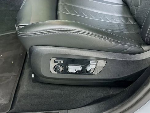 Used 2025 BMW X5 M Competition w/ Executive Package AWD/4WD image 25