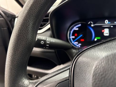 Used 2023 Toyota RAV4 LE image 25